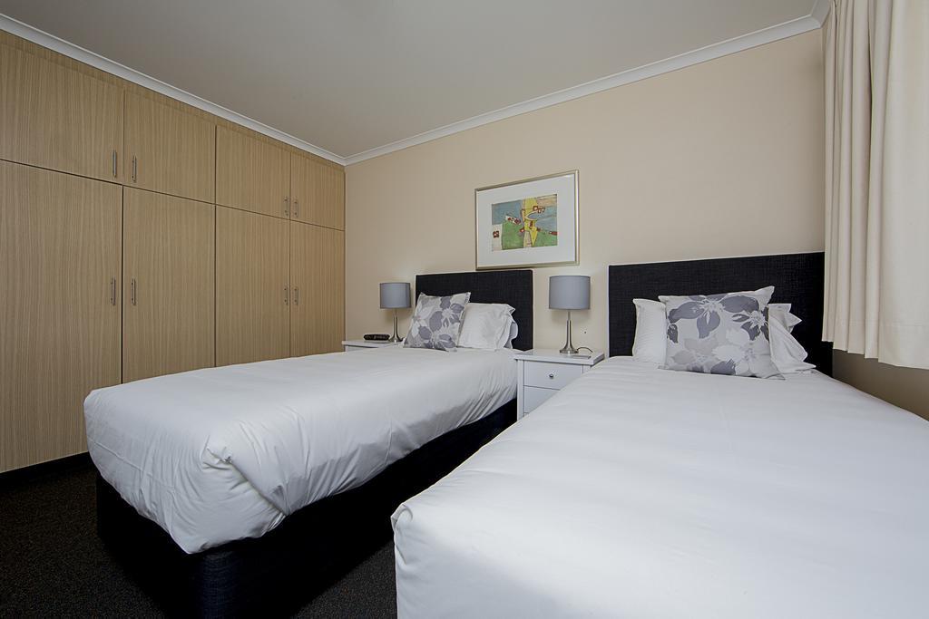 Accommodate Canberra - Kingston Court Room photo